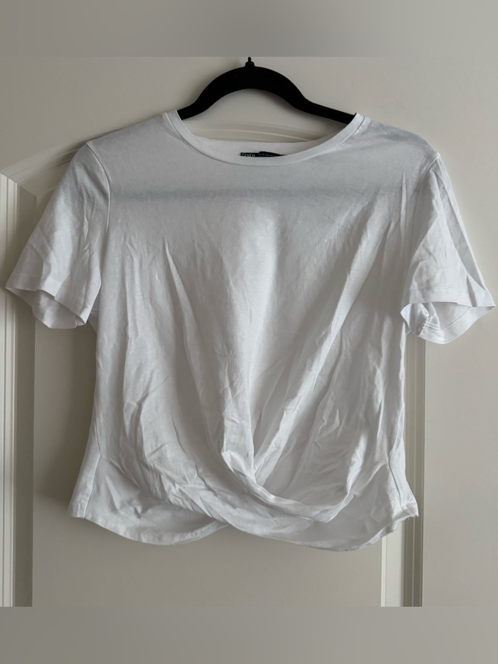 Zara White Short-Sleeve Twist-Hem Tee